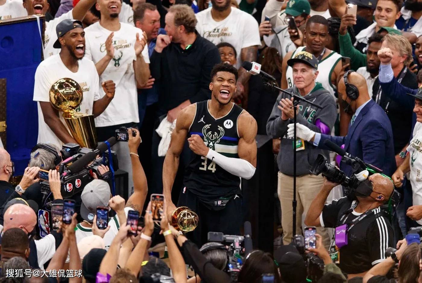 字母哥意外战胜西班牙队，出色发挥引爆全场！的简单介绍